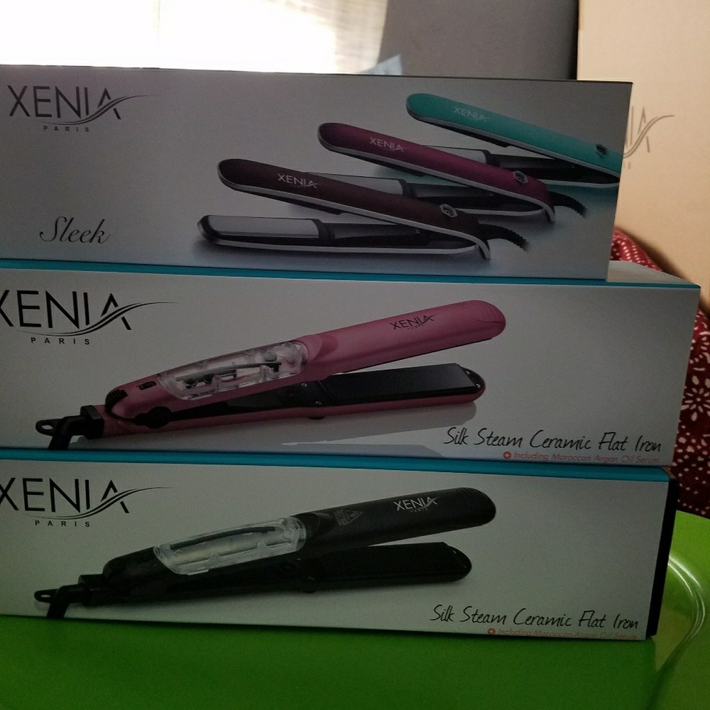 Xenia flat iron